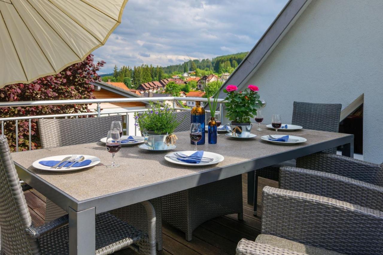 Grosses Ferienhaus Mit Sauna, Grill, Garten, Kaminofen Apartment Schonach im Schwarzwald Luaran gambar